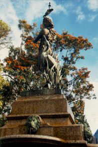 sydney.jpg (18745 bytes)